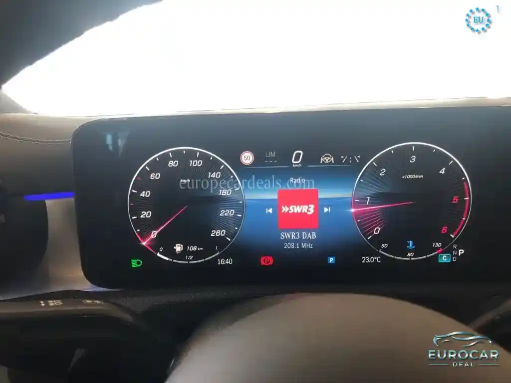 Mercedes-Benz CLA 220