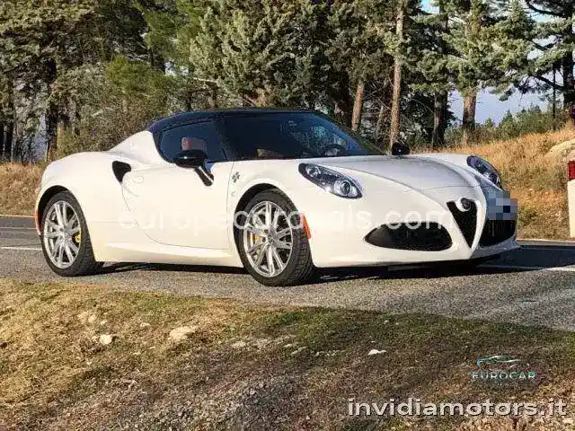 Alfa Romeo 4C