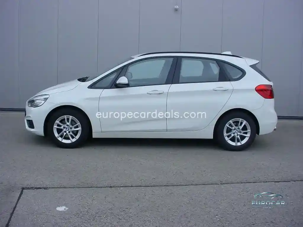 BMW 216