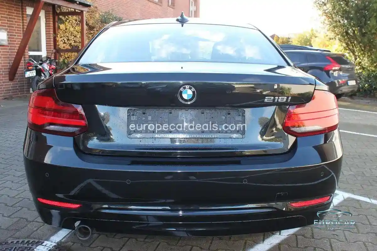BMW 218