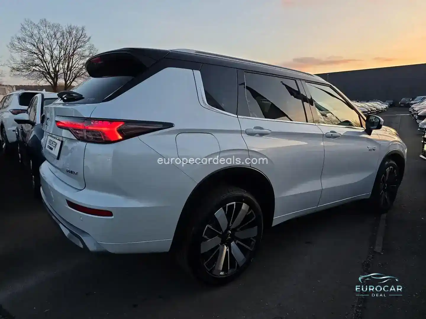 Mitsubishi Plug-in Hybrid Outlander