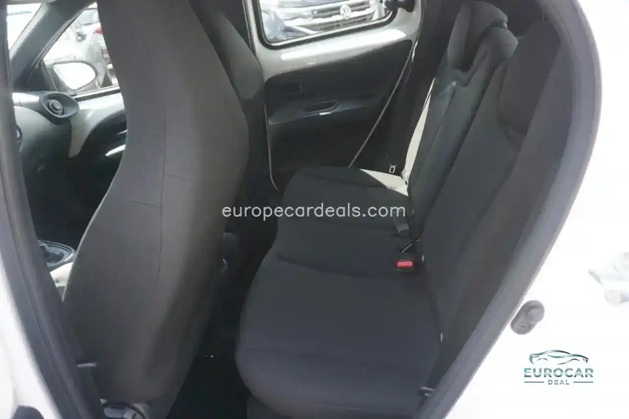 Toyota Aygo (X)