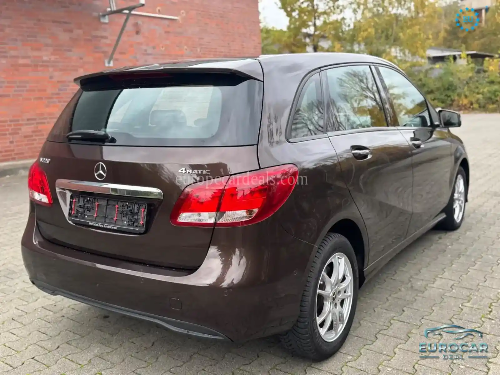 Mercedes-Benz B 220