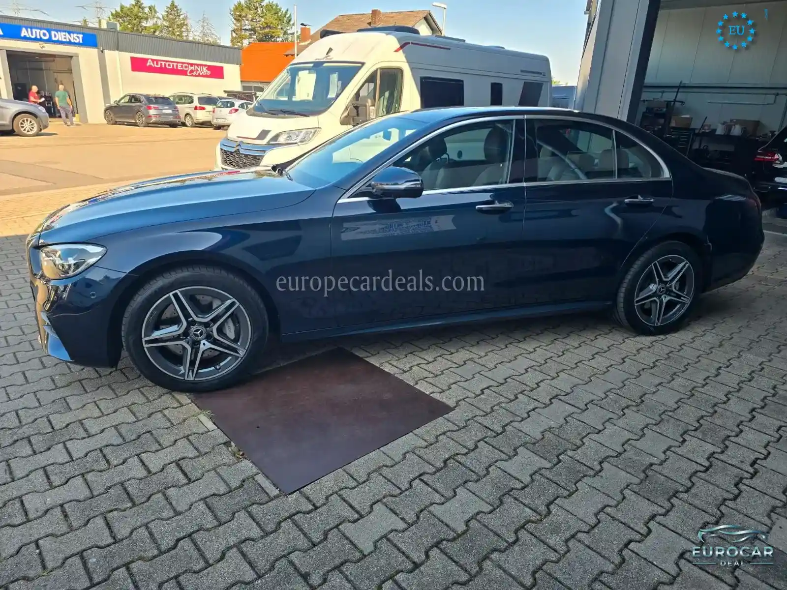 Mercedes-Benz E 300