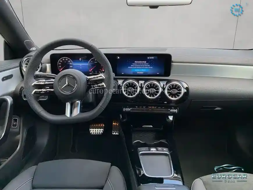 Mercedes-Benz CLA 180