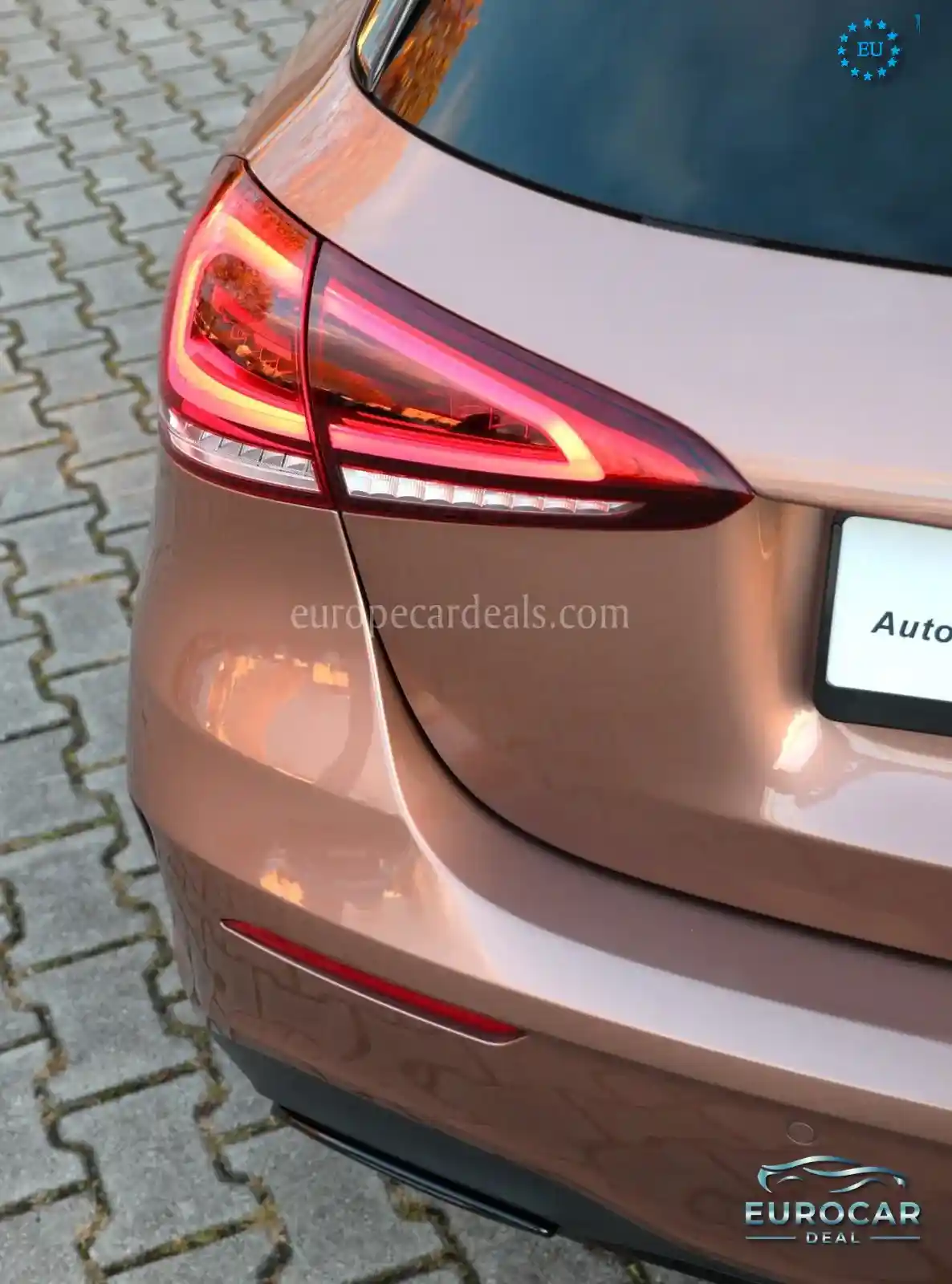 Mercedes-Benz A 220