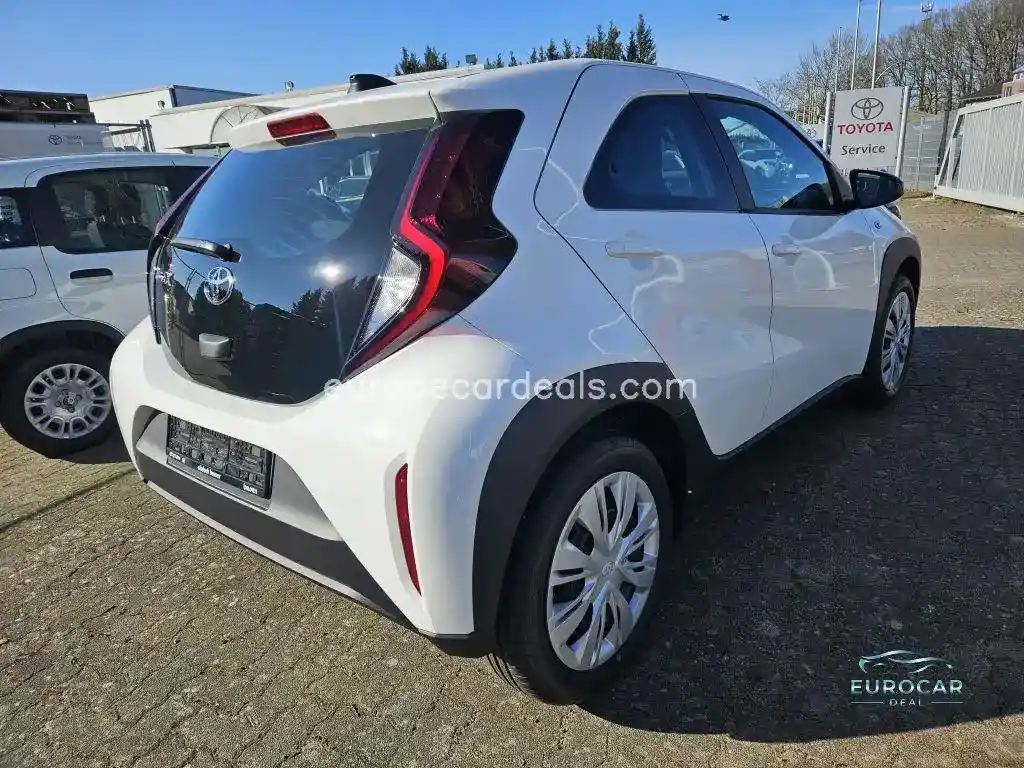 Toyota Aygo (X)