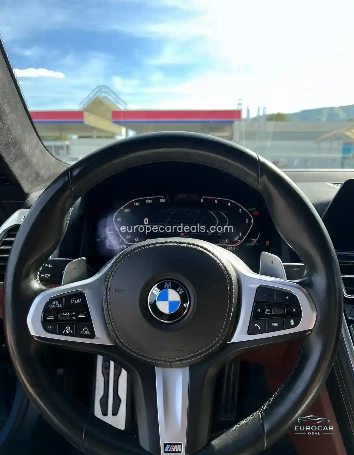 BMW 840