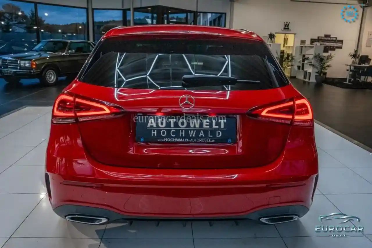 Mercedes-Benz A 200
