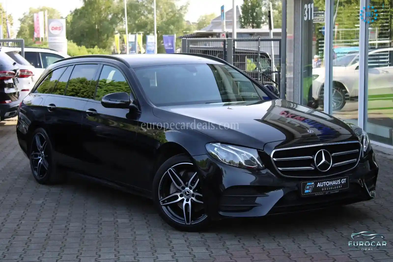 Mercedes-Benz E 200
