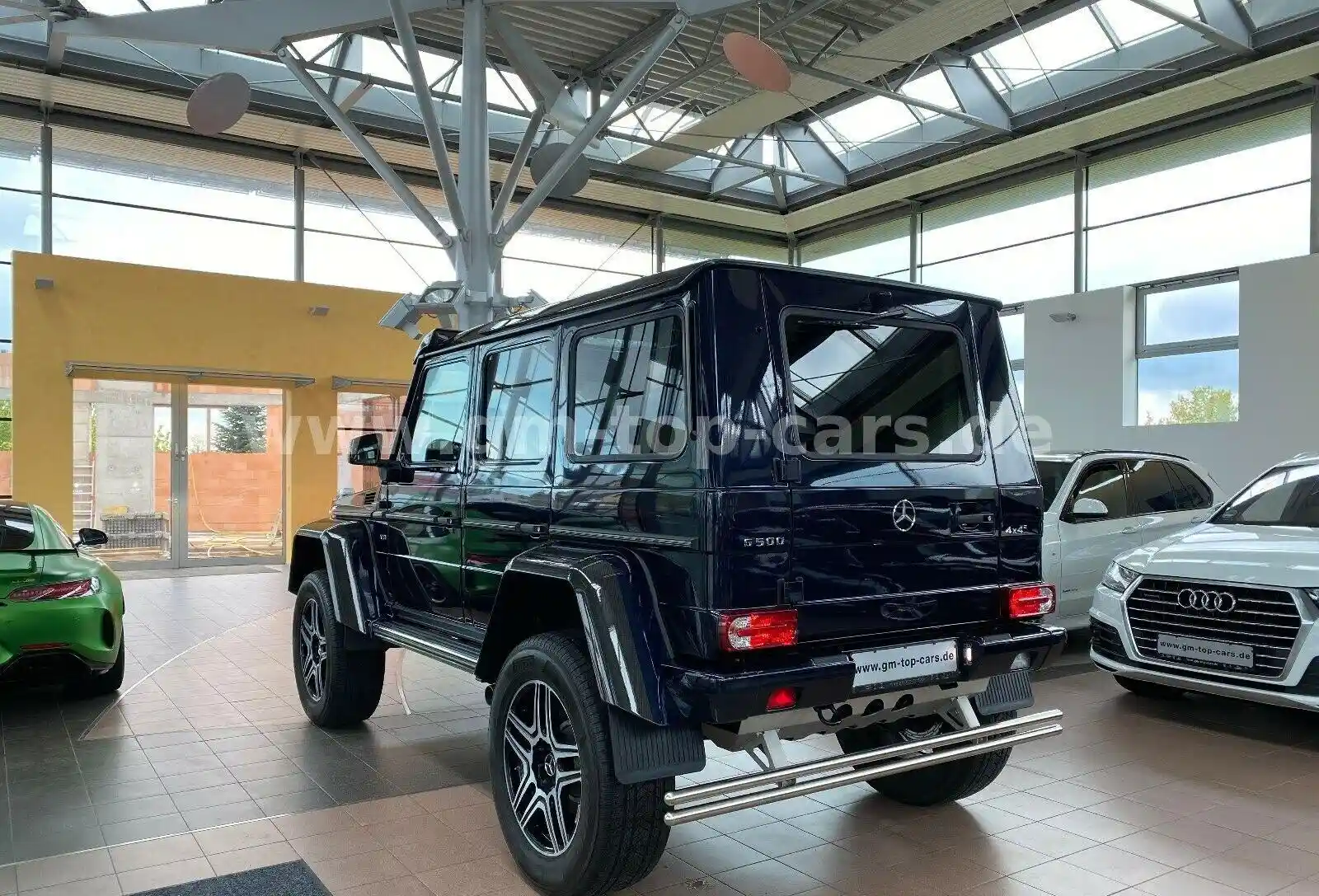 Mercedes-Benz G 500