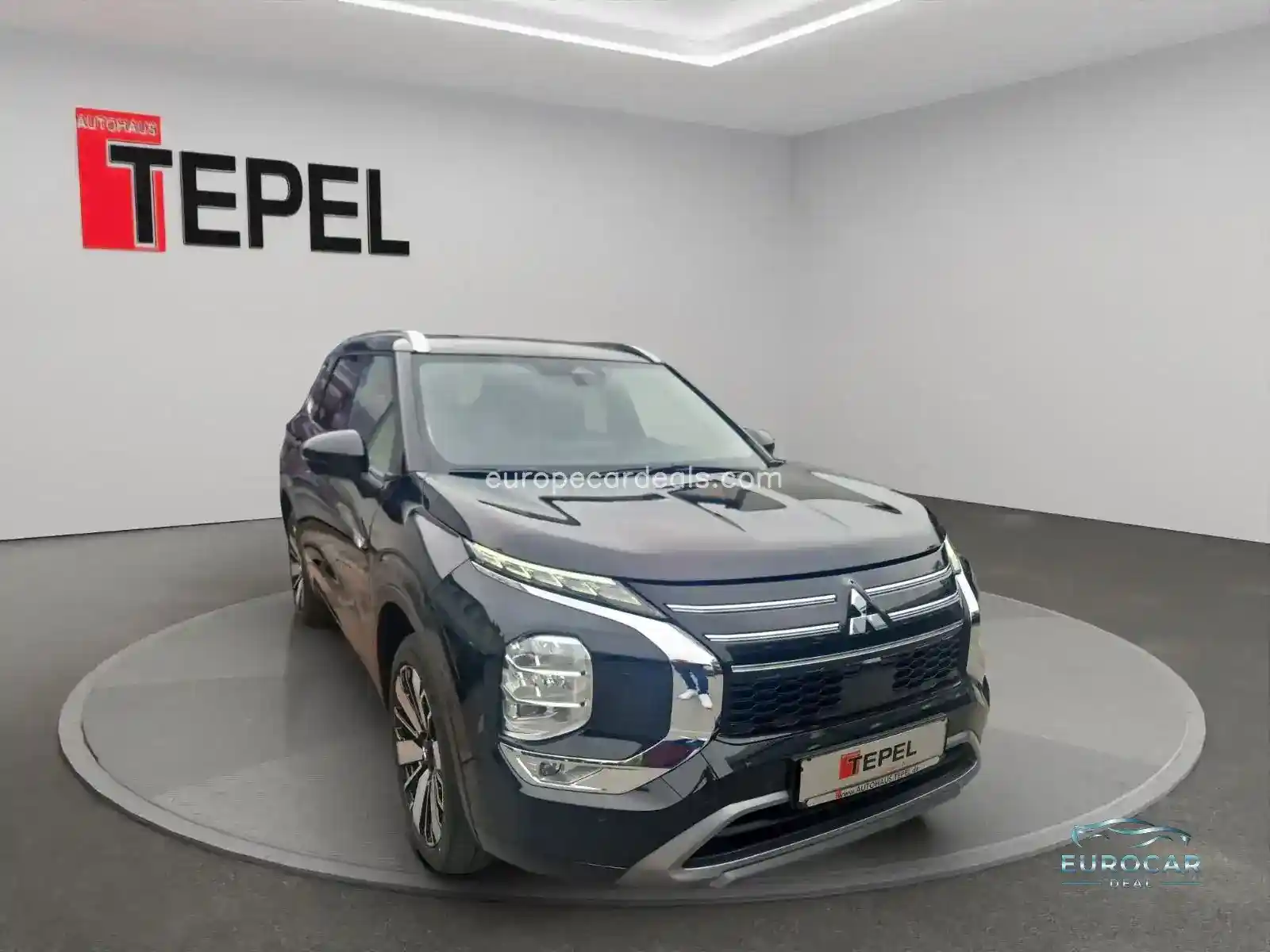 Mitsubishi Plug-in Hybrid Outlander
