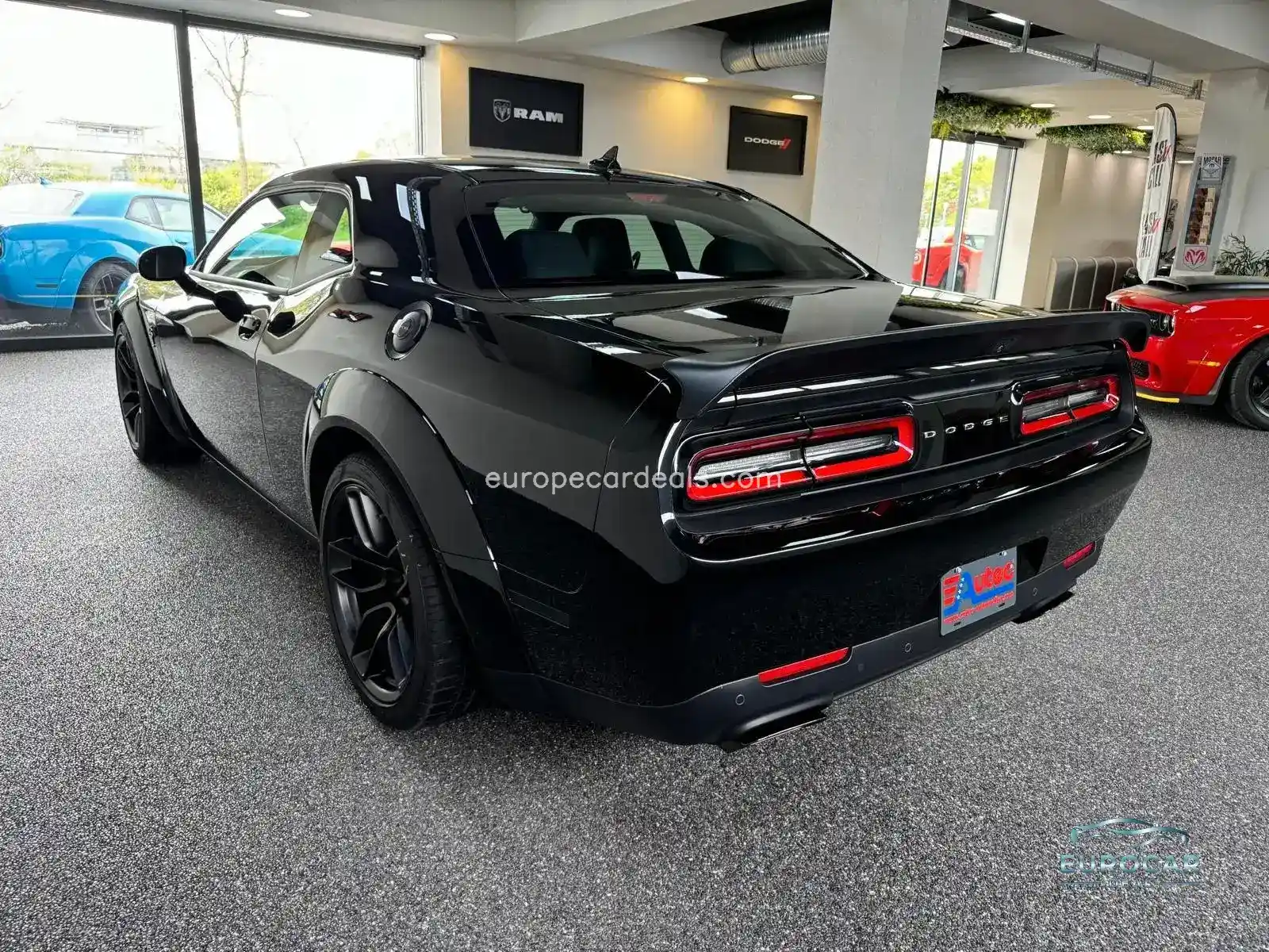 Dodge Challenger