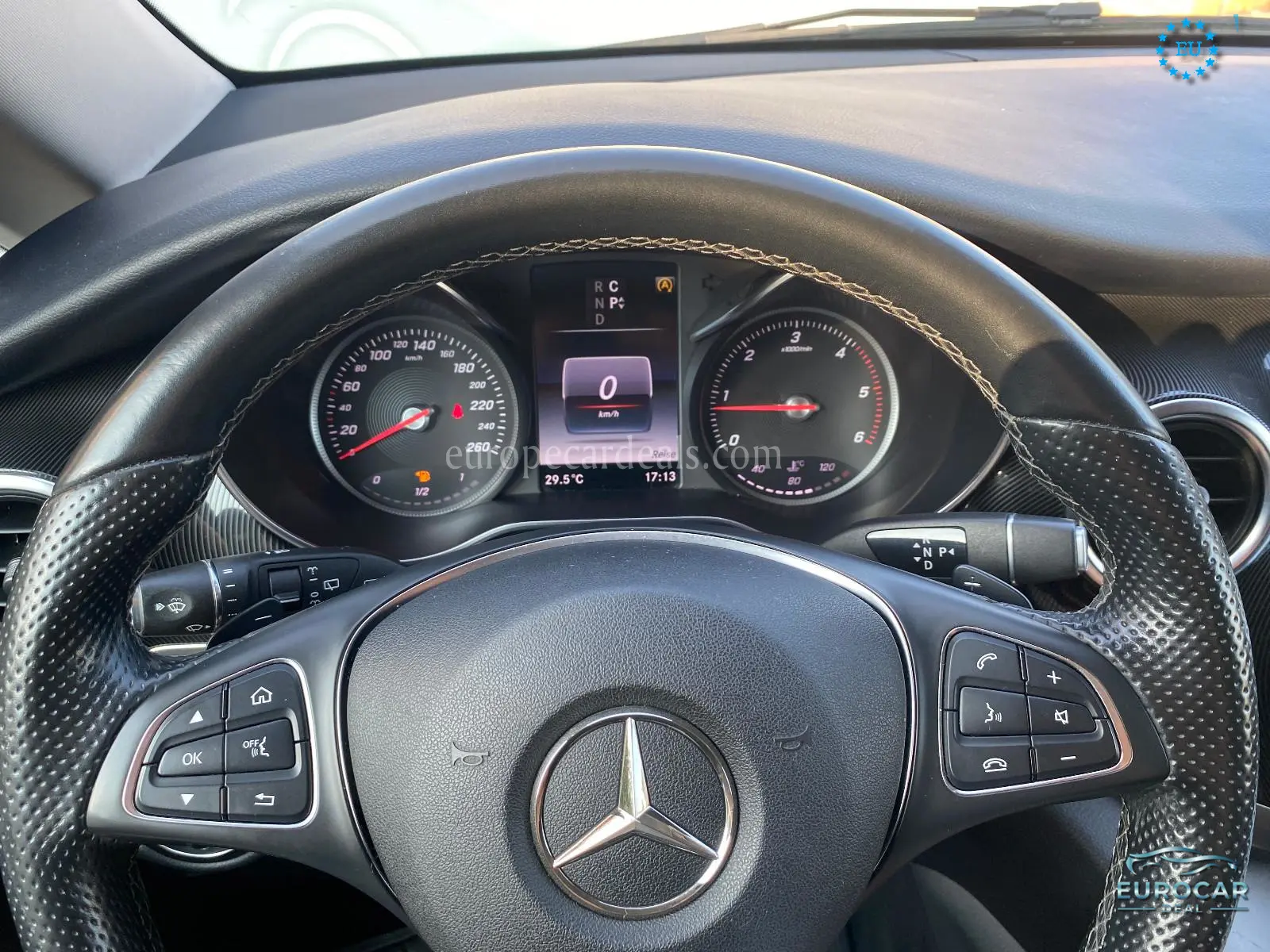 Mercedes-Benz V 220
