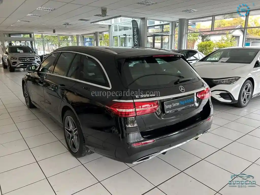 Mercedes-Benz E 300