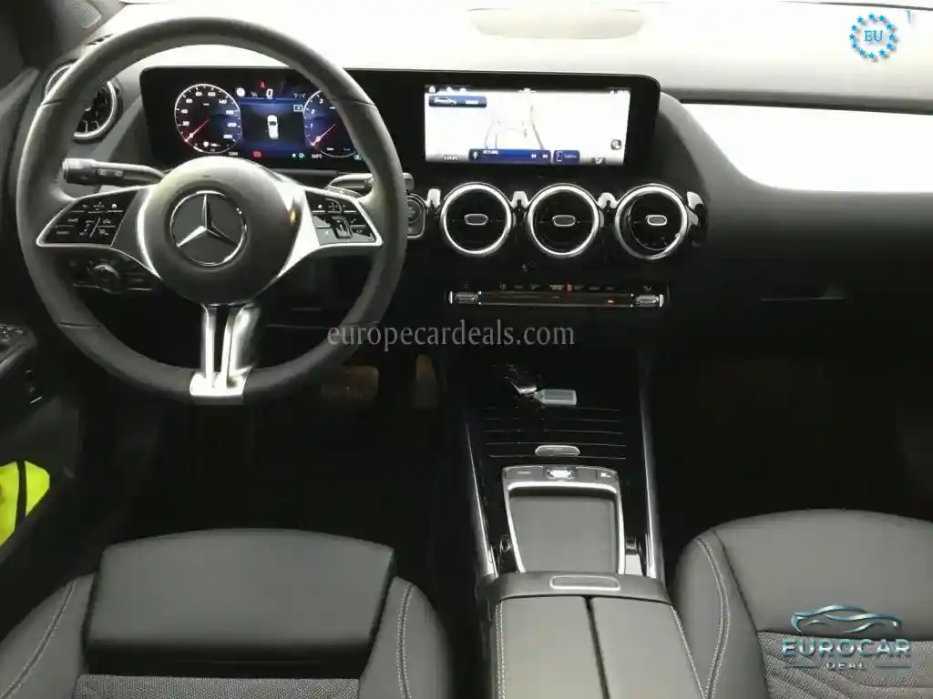 Mercedes-Benz B 220