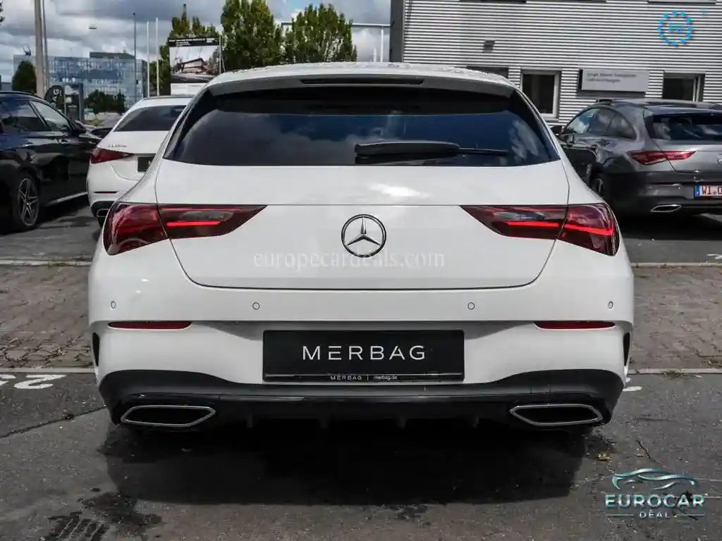 Mercedes-Benz CLA 200