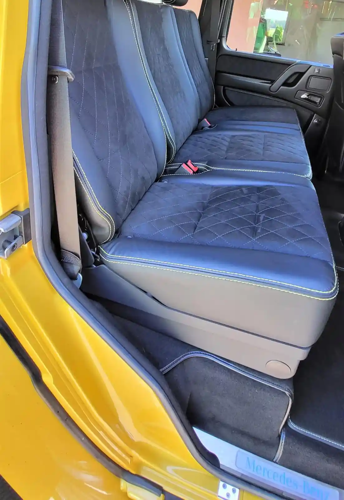 Mercedes-Benz G 500