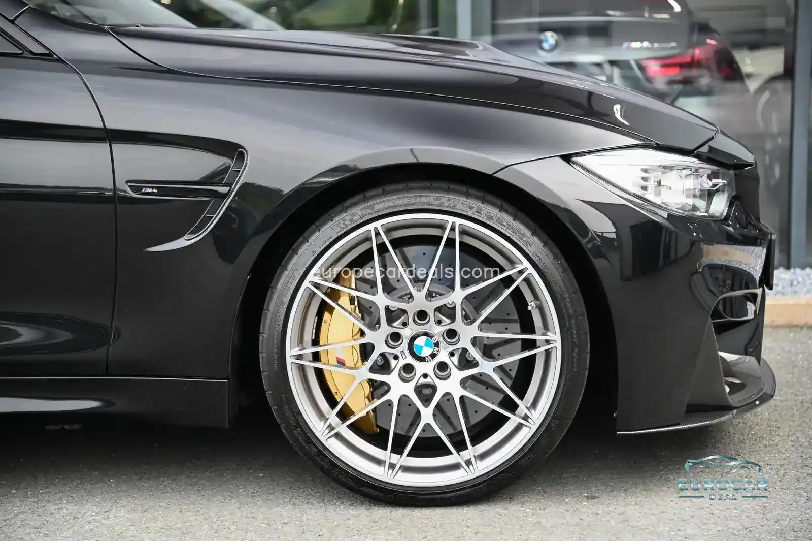 BMW M4