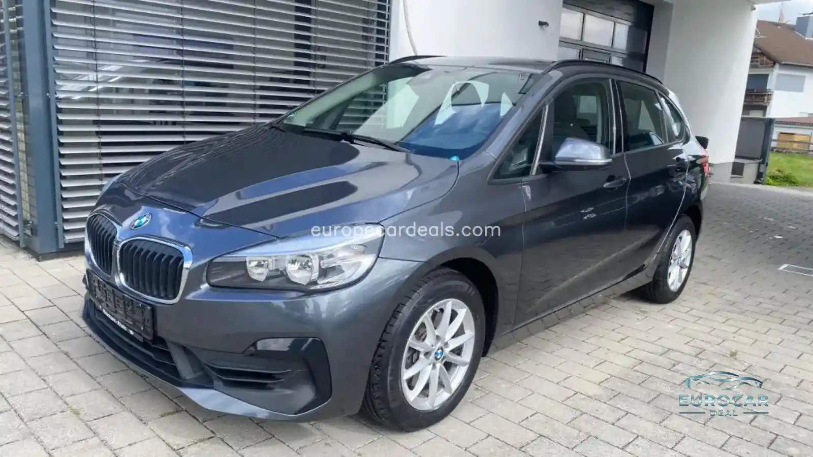 BMW 220
