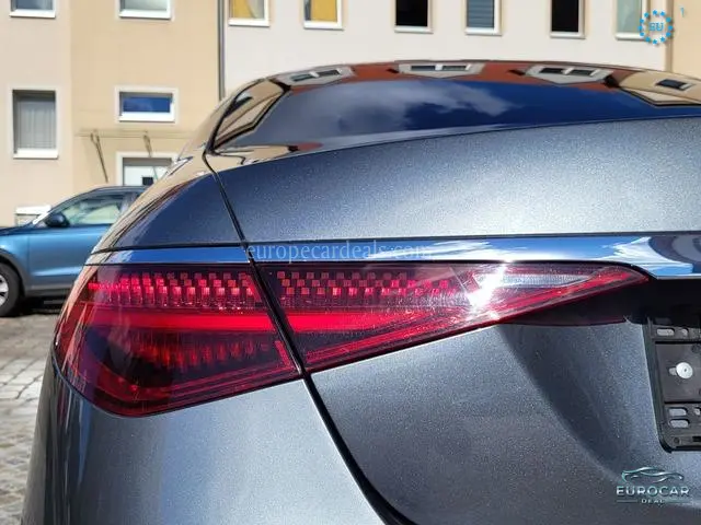Mercedes-Benz S 400
