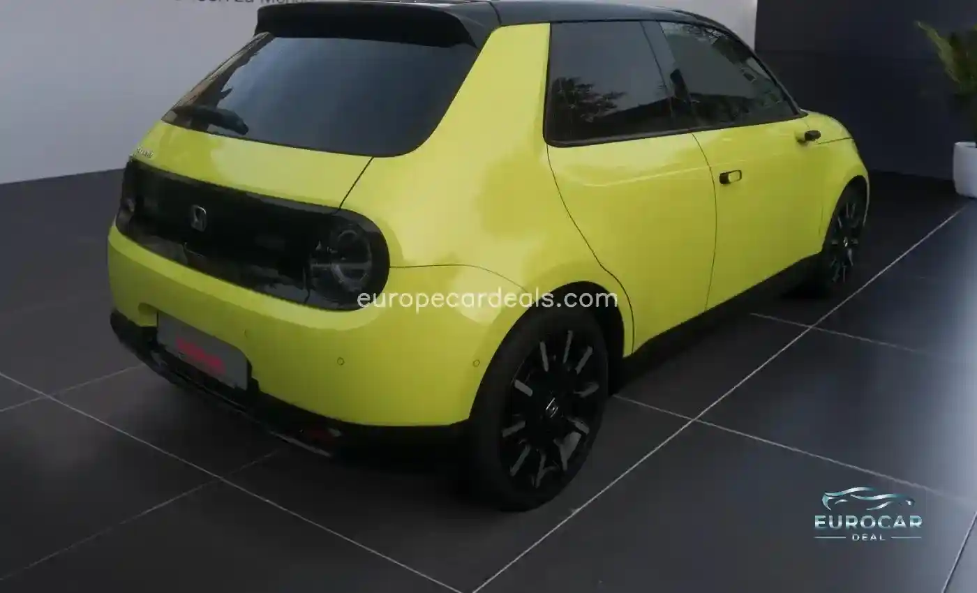 Honda e
