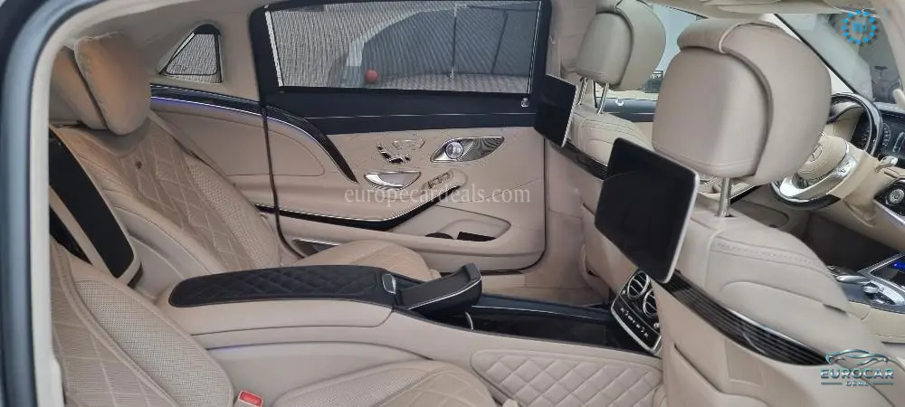 Mercedes-Benz S 560