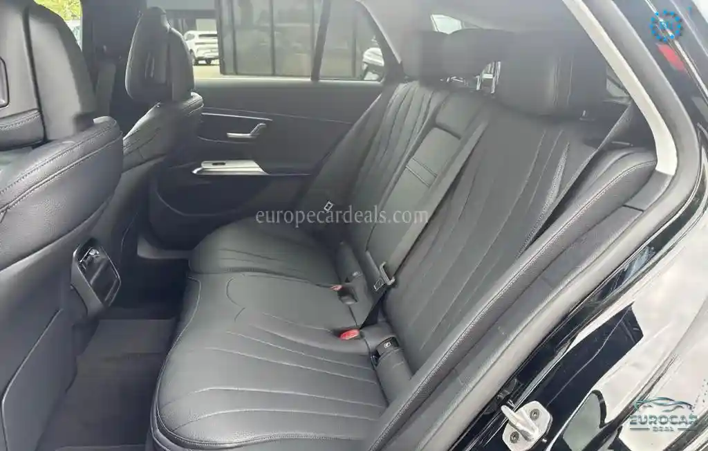 Mercedes-Benz E 200