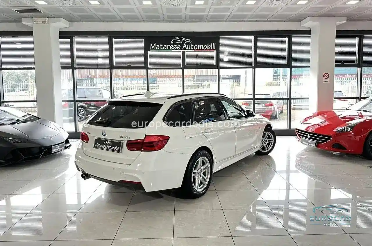 BMW 320