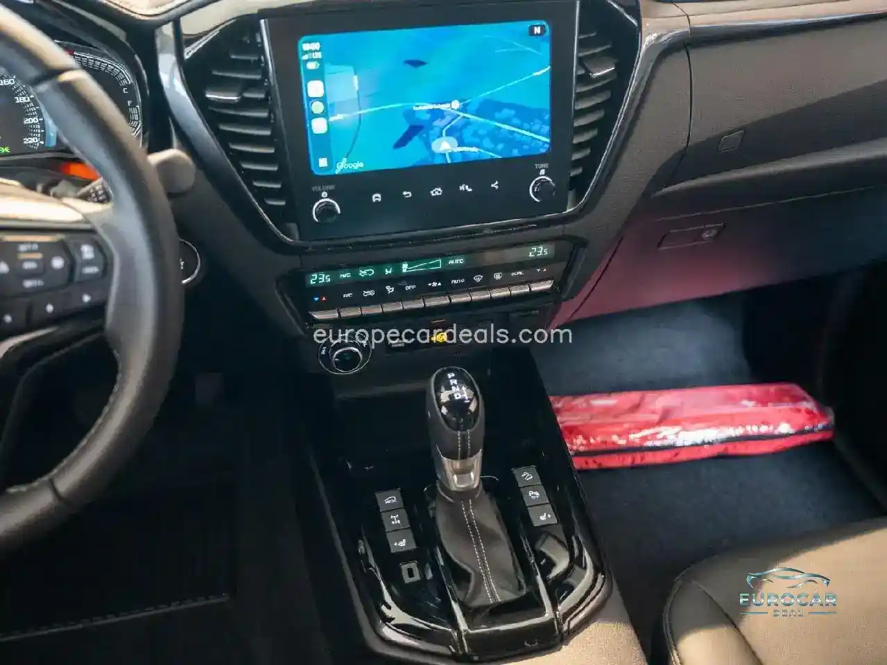 Double Cab 4WD V-CROSS