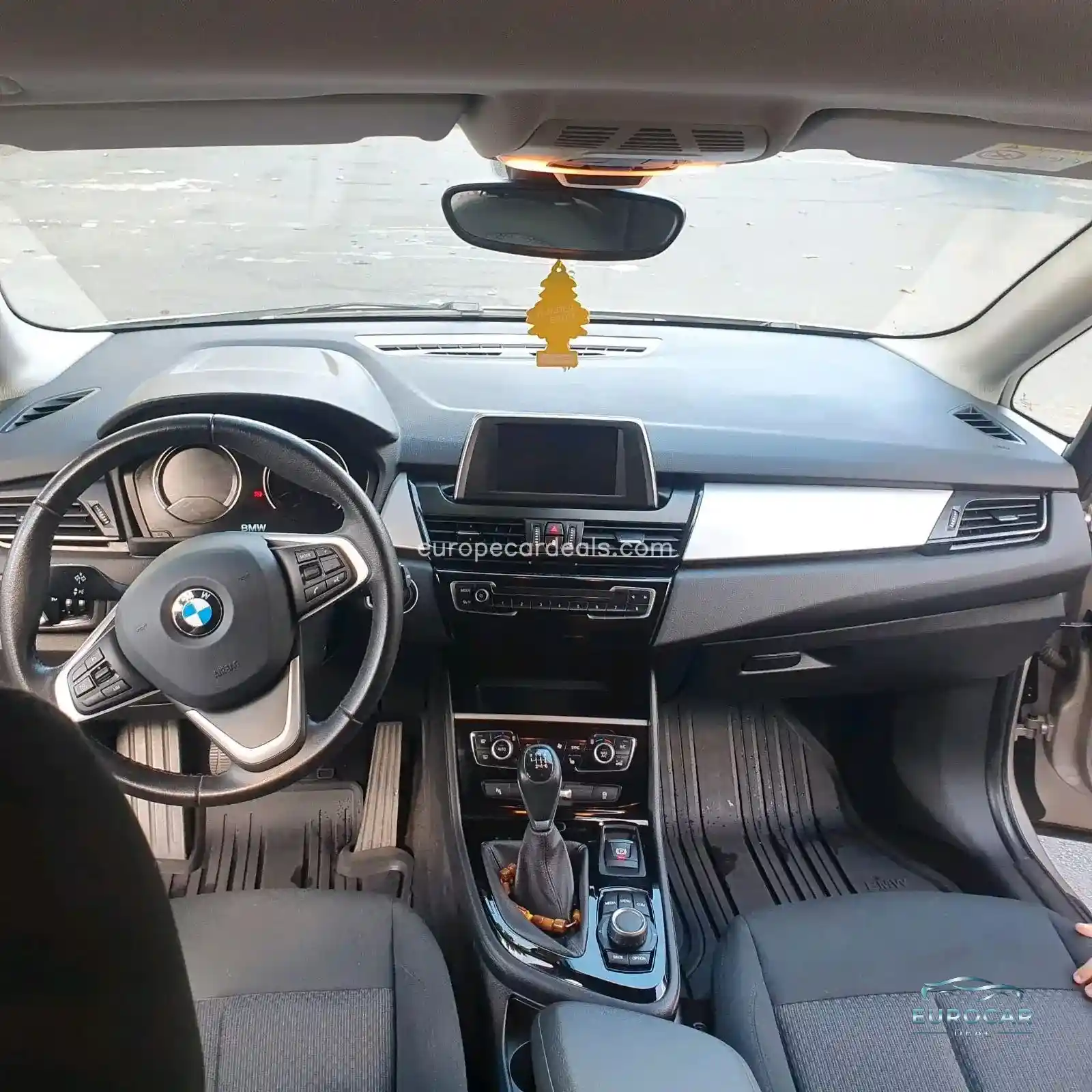 BMW 218