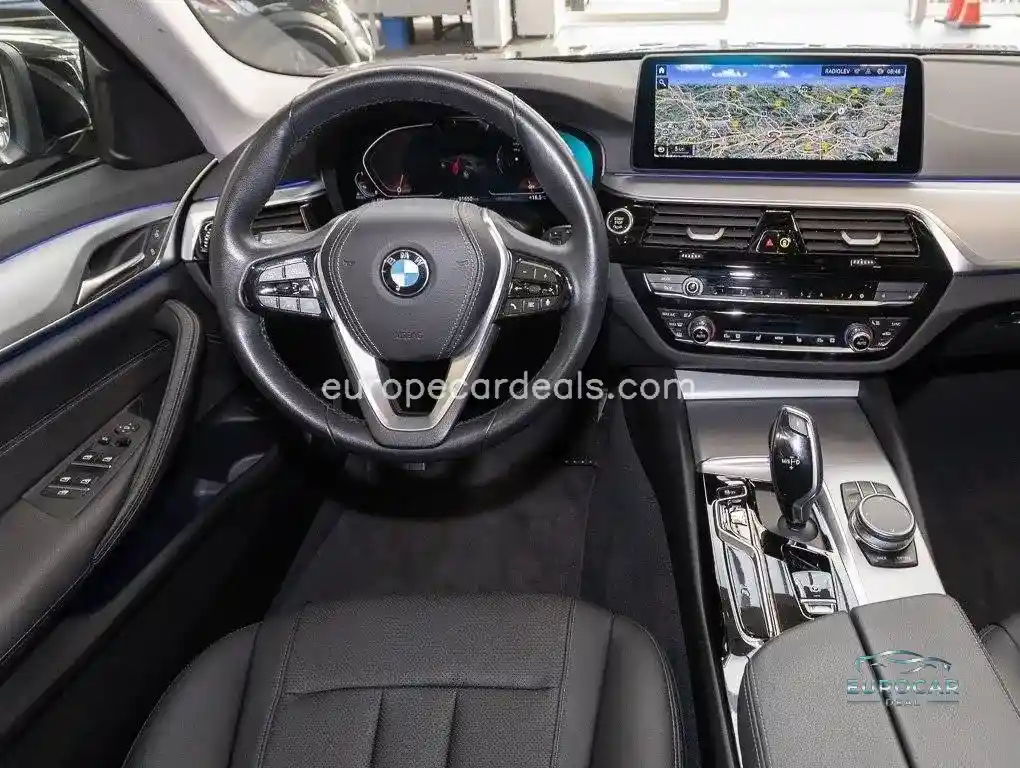 BMW 520