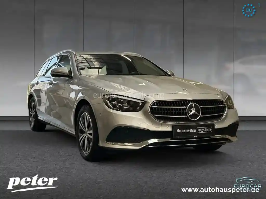 Mercedes-Benz E 220