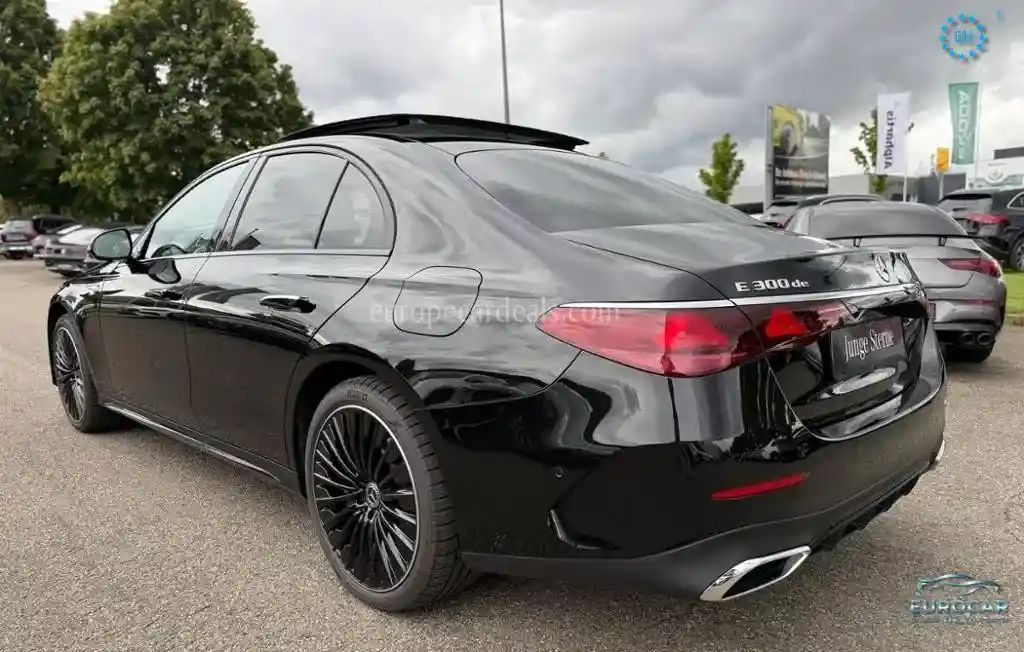 Mercedes-Benz E 300