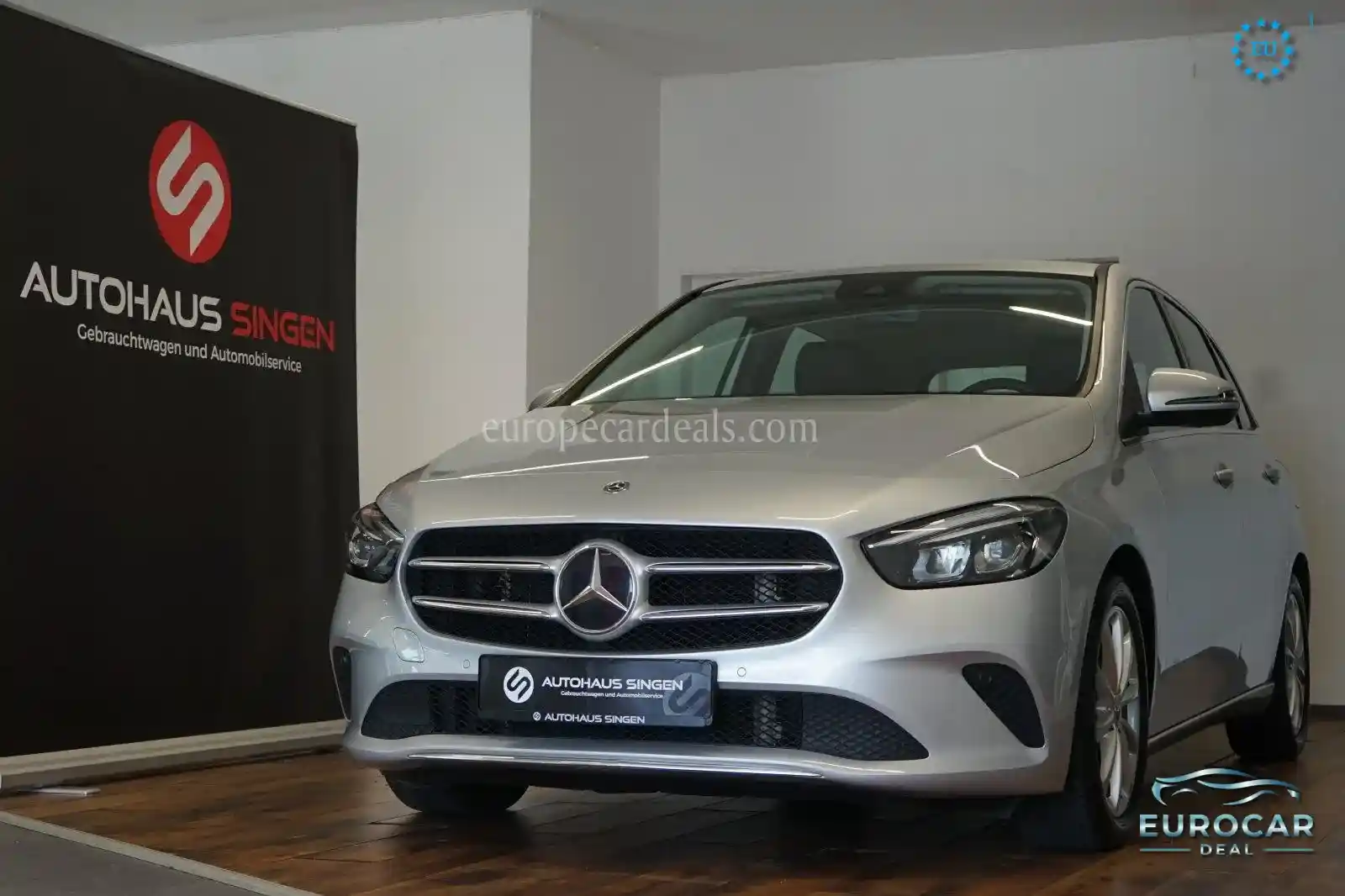 Mercedes-Benz B 220