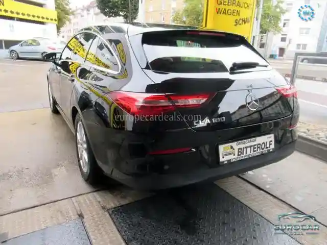 Mercedes-Benz CLA 180 Shooting Brake