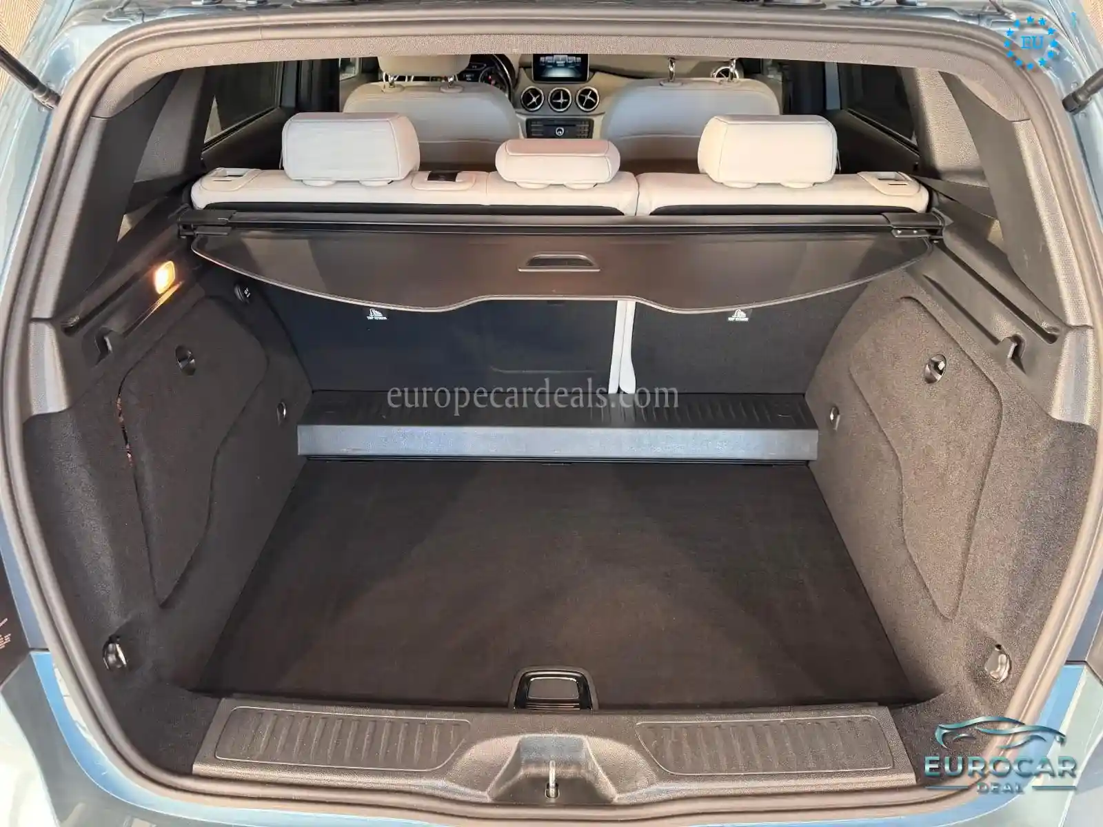Mercedes-Benz B 200