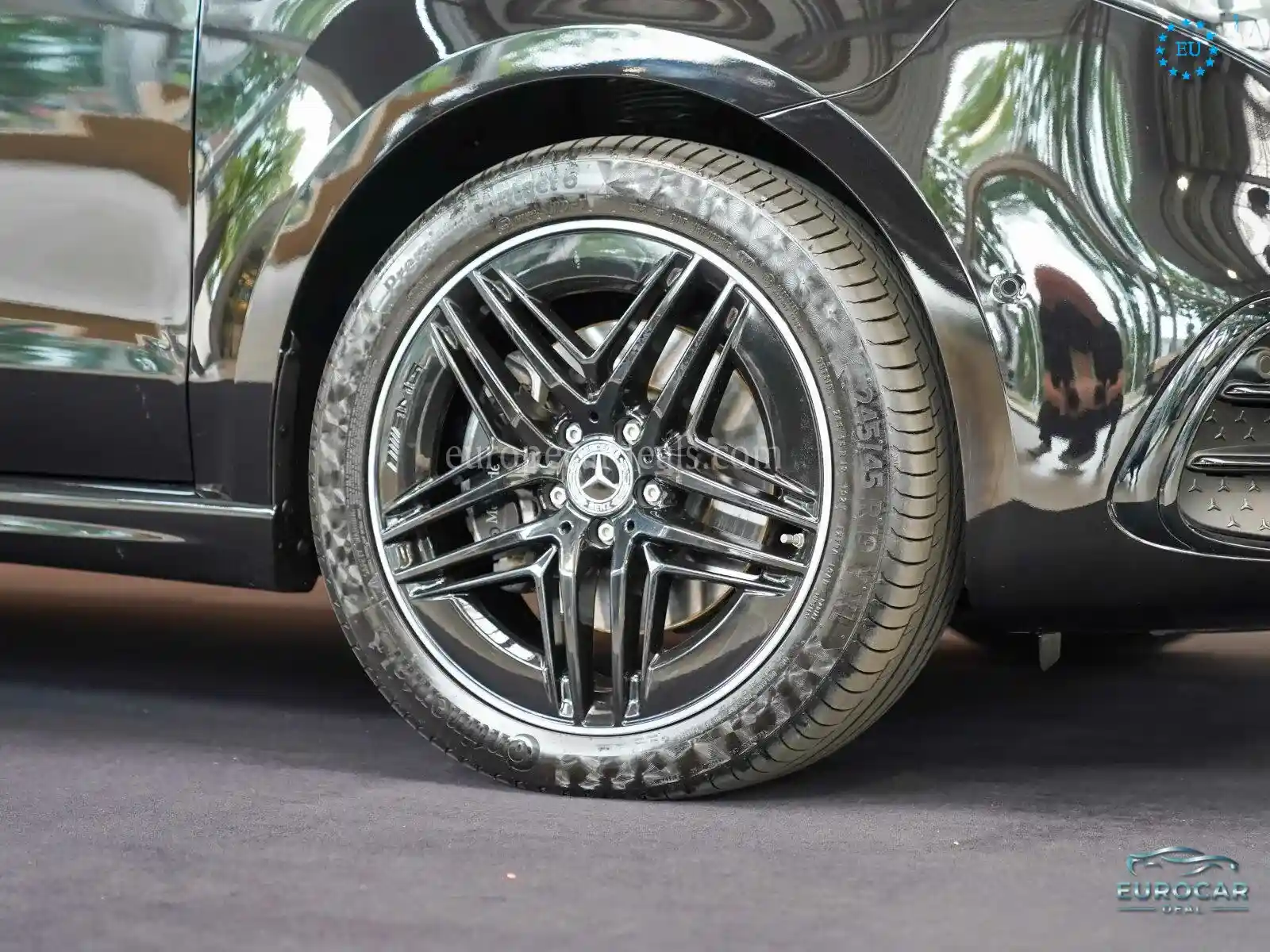 Mercedes-Benz V 250