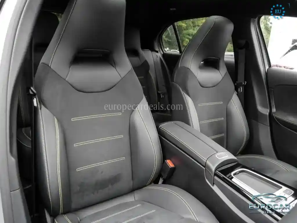 Mercedes-Benz A 45 AMG