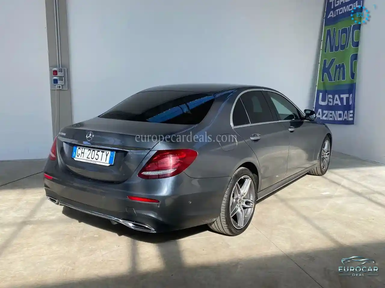 Mercedes-Benz E 220