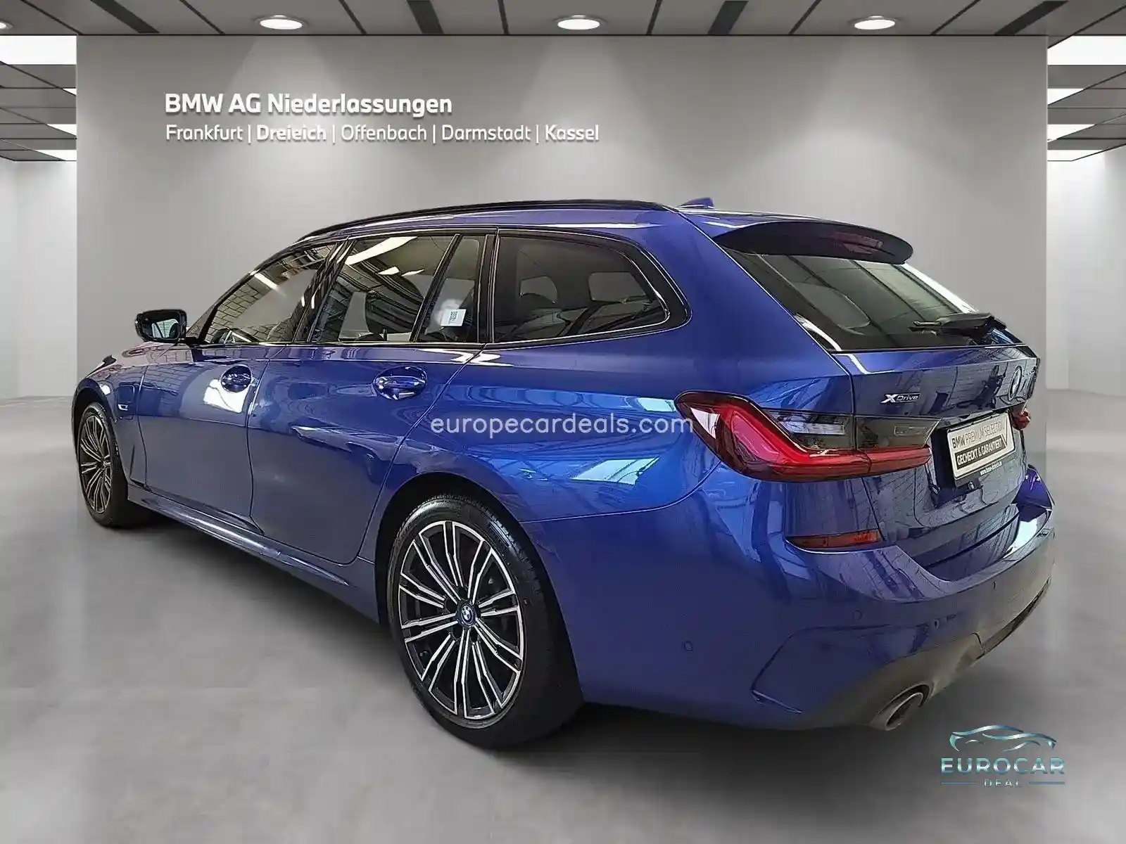 BMW 330