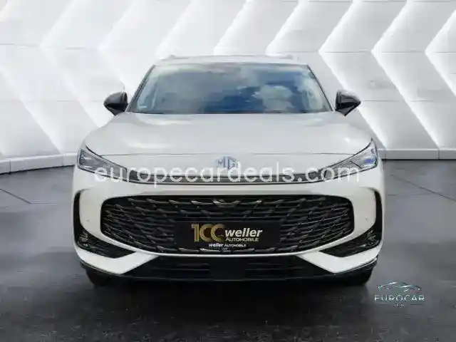 MG HS
