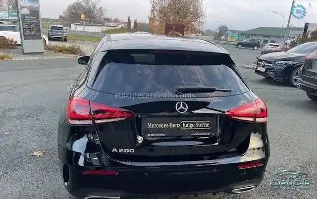 Mercedes-Benz A 200