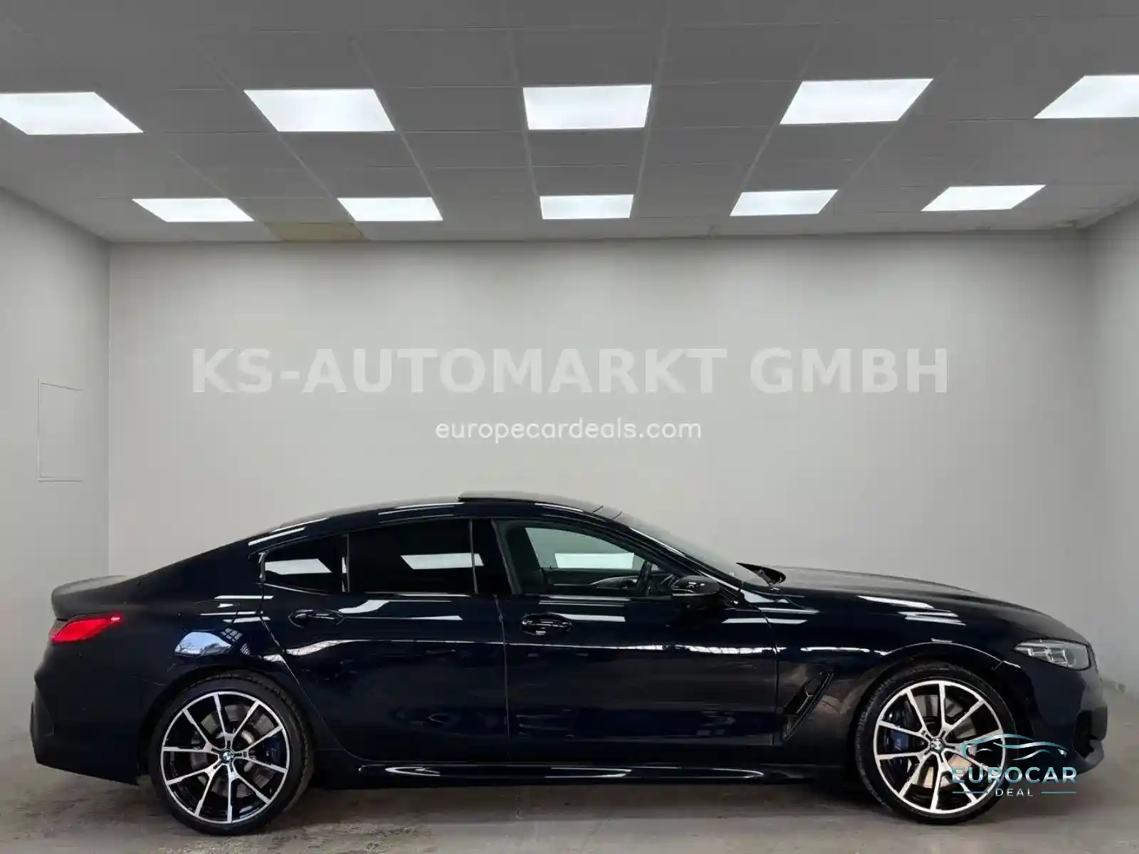 BMW M850