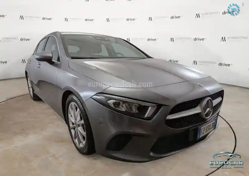 Mercedes-Benz A 180