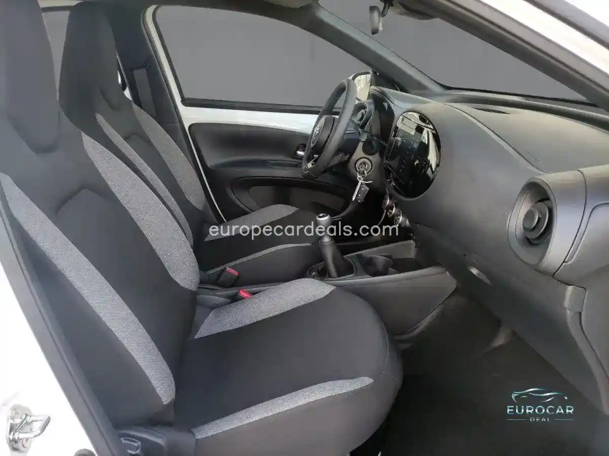 Toyota Aygo (X)
