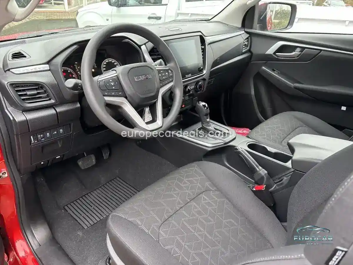 1.9 D EXTENDED CAB LS 4WD AT MY25