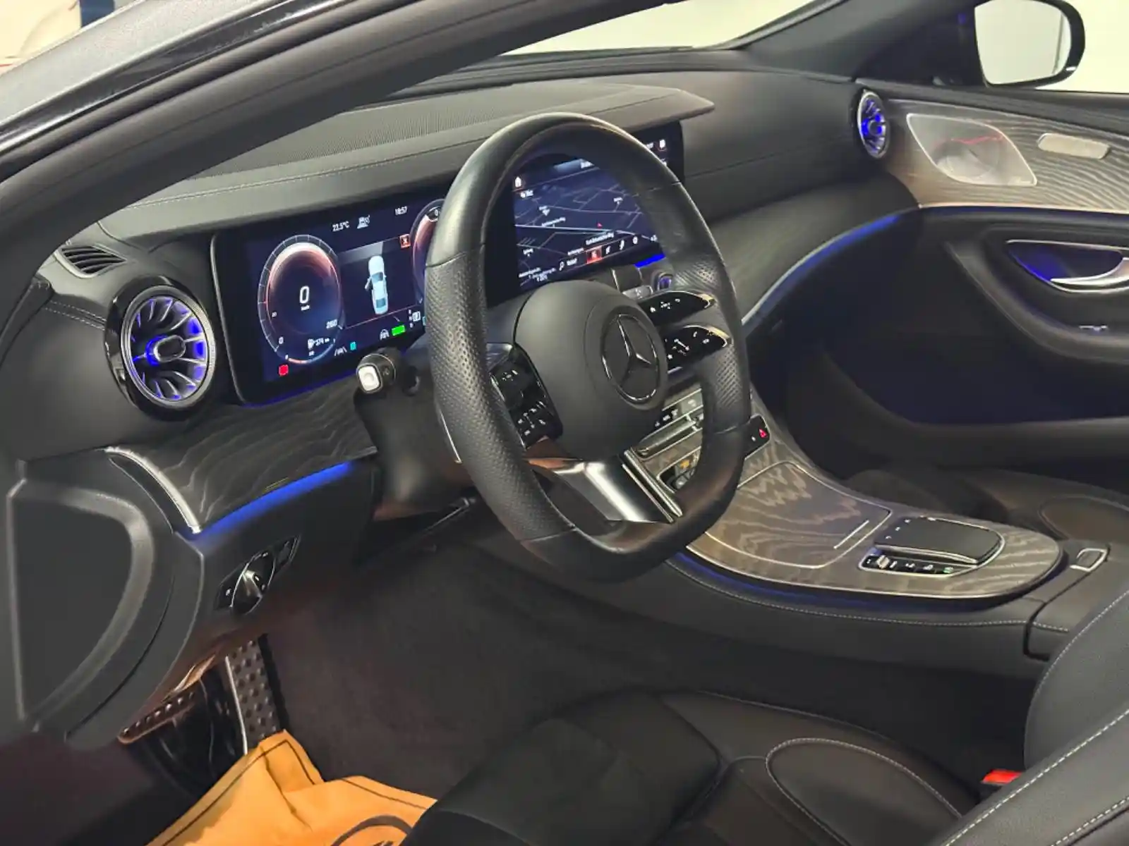 Mercedes-Benz CLS 300