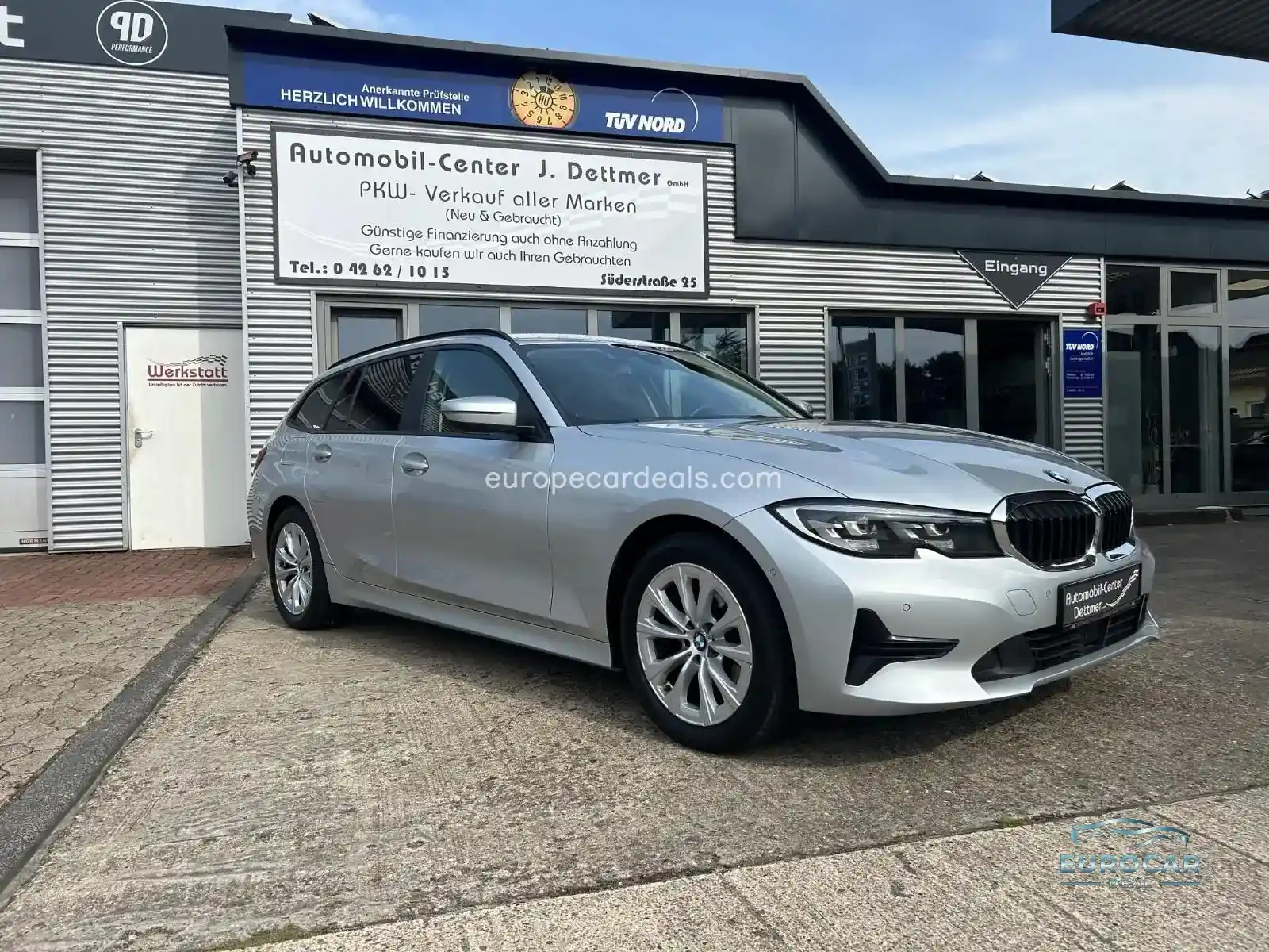 BMW 320