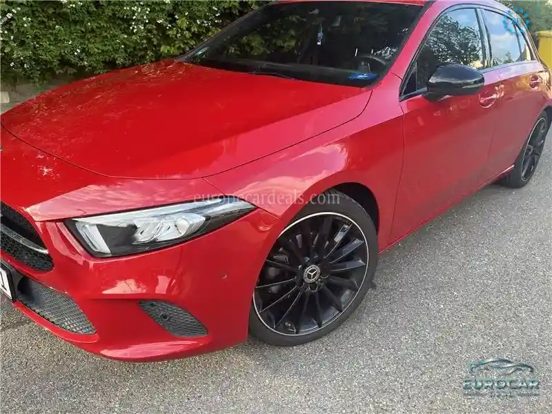 Mercedes-Benz A 180